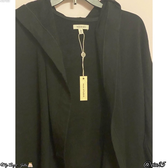 Max Studio Cardigan Women’s Sweater Size: Medium Color: Black - Picture 3 of 10